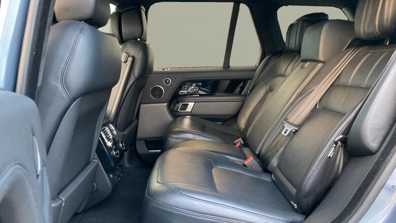 Land Rover Range Rover 4.4 SDV8 Autobiography 4dr Auto Diesel Estate